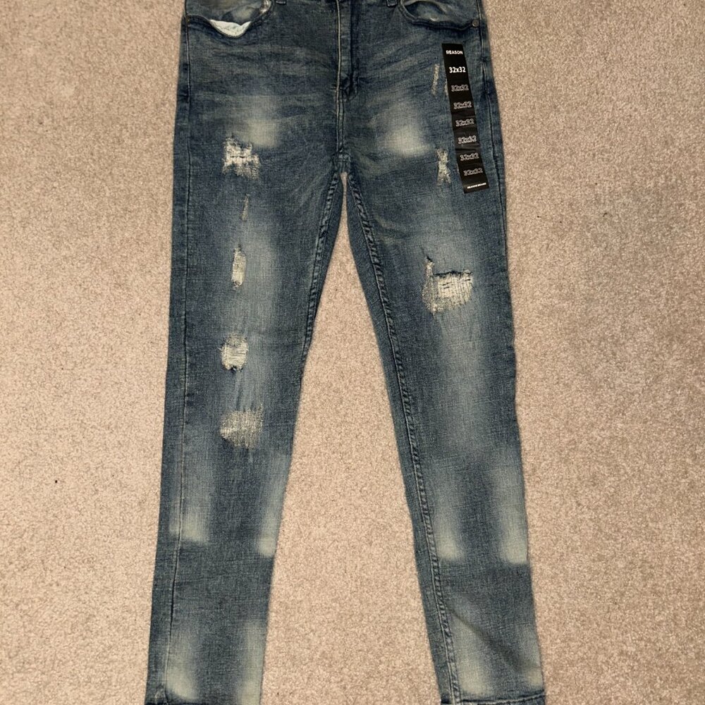 Jeans - Picture 2 of 3